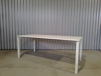 Bureau 180x80cm wit