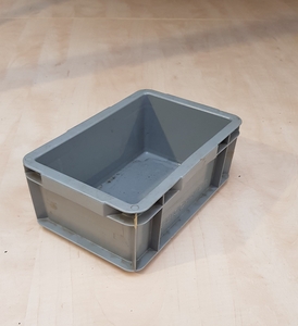 Kunststof transportbak 300x200x115mm. grijs, stapelbaar