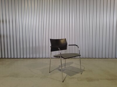 Vergader-/ Bijzetstoelen Thonet