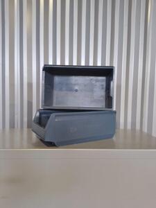 Kunststof magazijnbak 400x230x150mm.