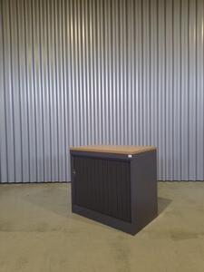 Roldeurkast 80x48,5x73cm. zwart/beuken