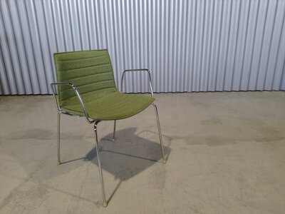 Vergaderstoel Arper kleur groen